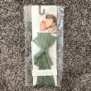 🆕Baby Bling sage green bow